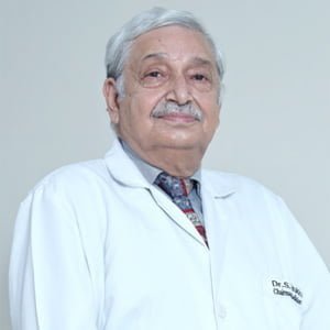 Dr. S Hukku Medserg