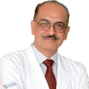 Dr. Manoj Luthra Medserg